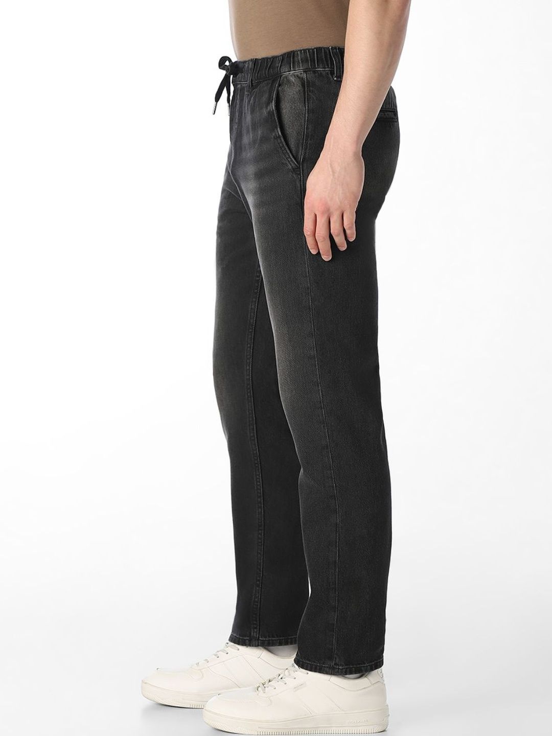 Slim Fit Mid-Rise Light Fade Jeans