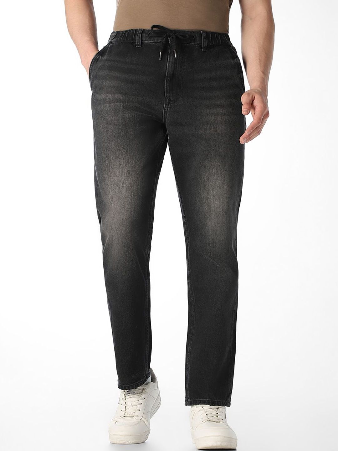 Slim Fit Mid-Rise Light Fade Jeans