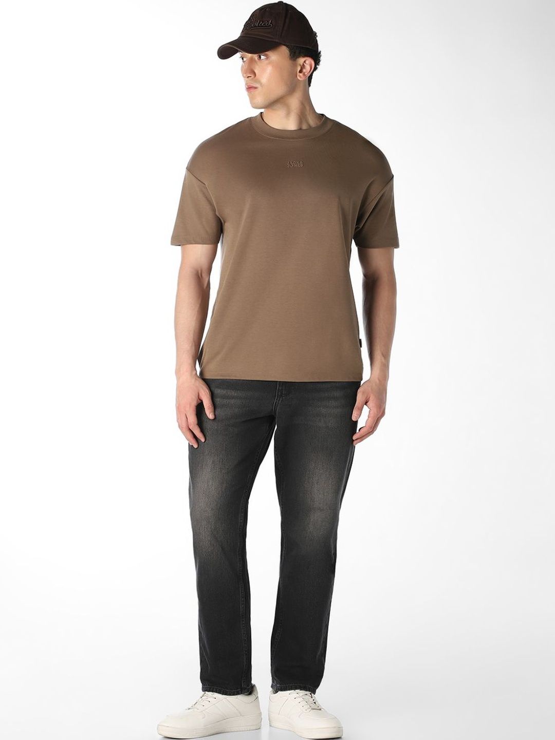 Slim Fit Mid-Rise Light Fade Jeans