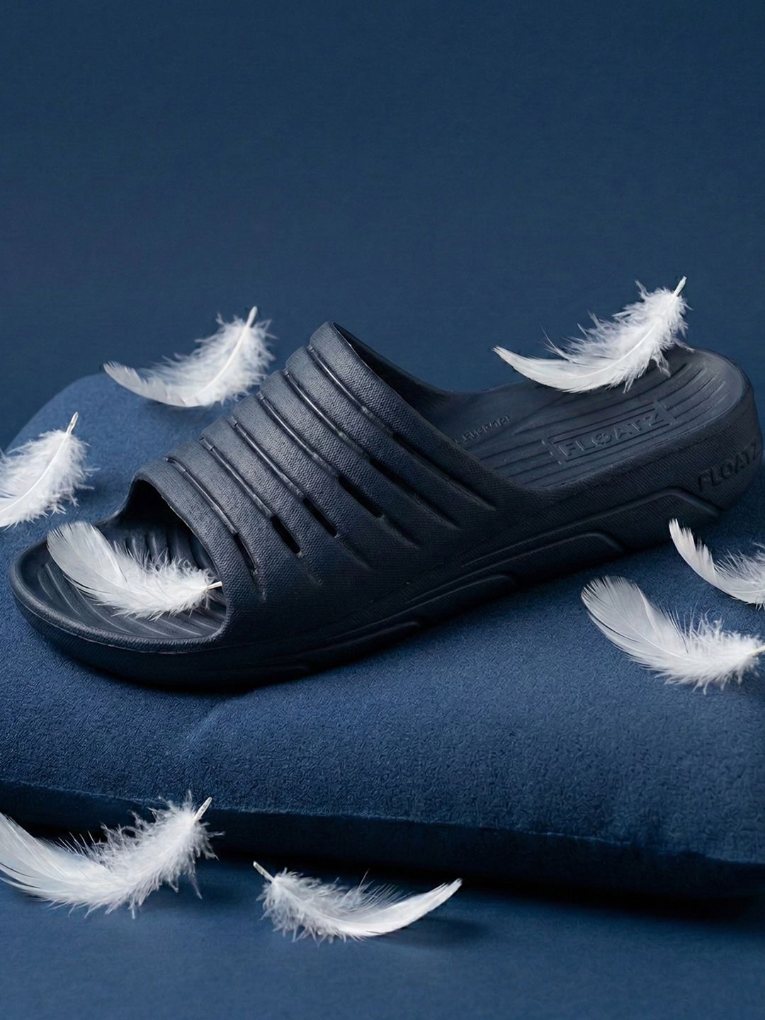 Women Sliders Floatz by Bata Women Lightweight Sliders