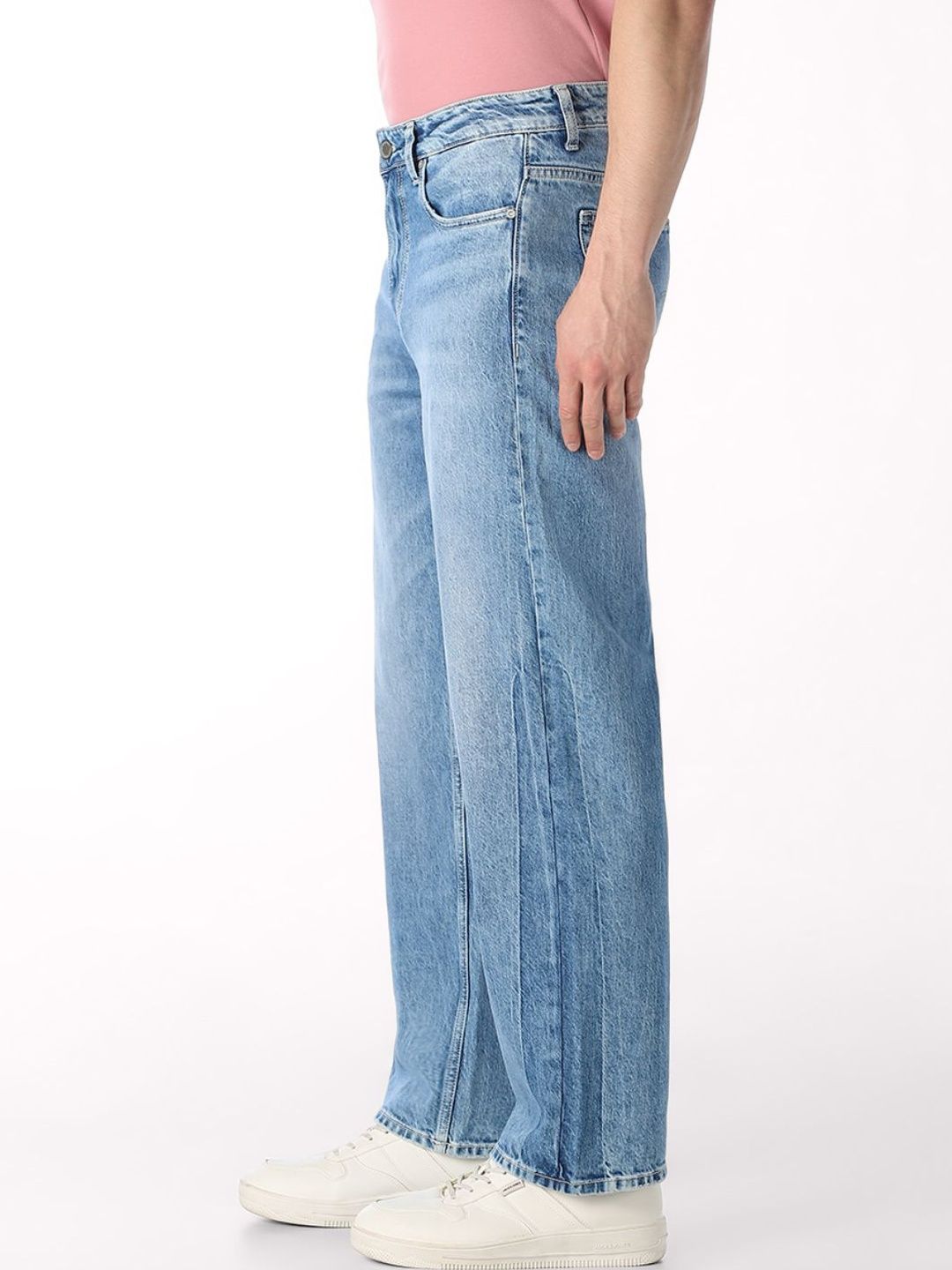 Wide Leg Low-Rise Light Fade Stretchable Jeans