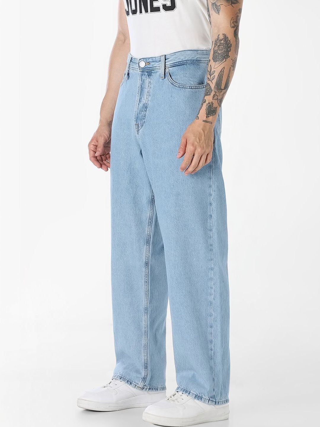 Wide Leg Low-Rise Light Fade Jeans