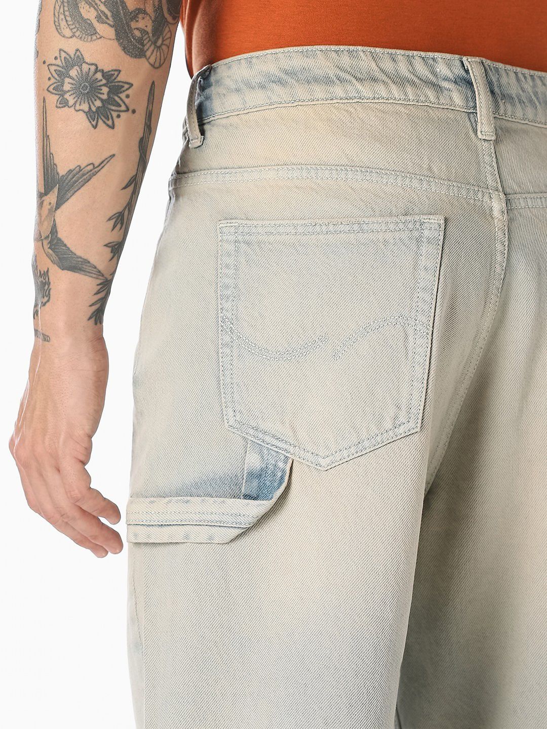 Wide Leg Low-Rise Light Fade Jeans