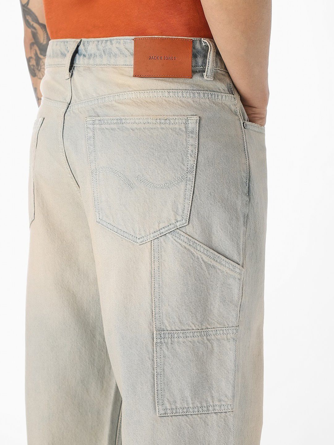 Wide Leg Low-Rise Light Fade Jeans