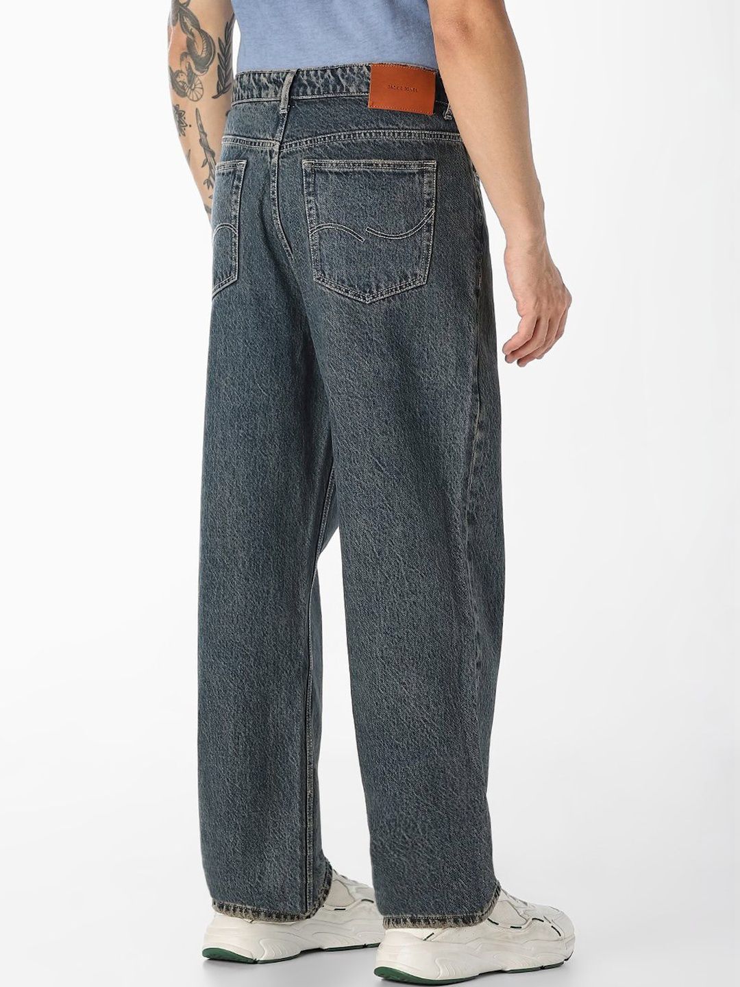 Wide Leg Low-Rise Light Fade Jeans