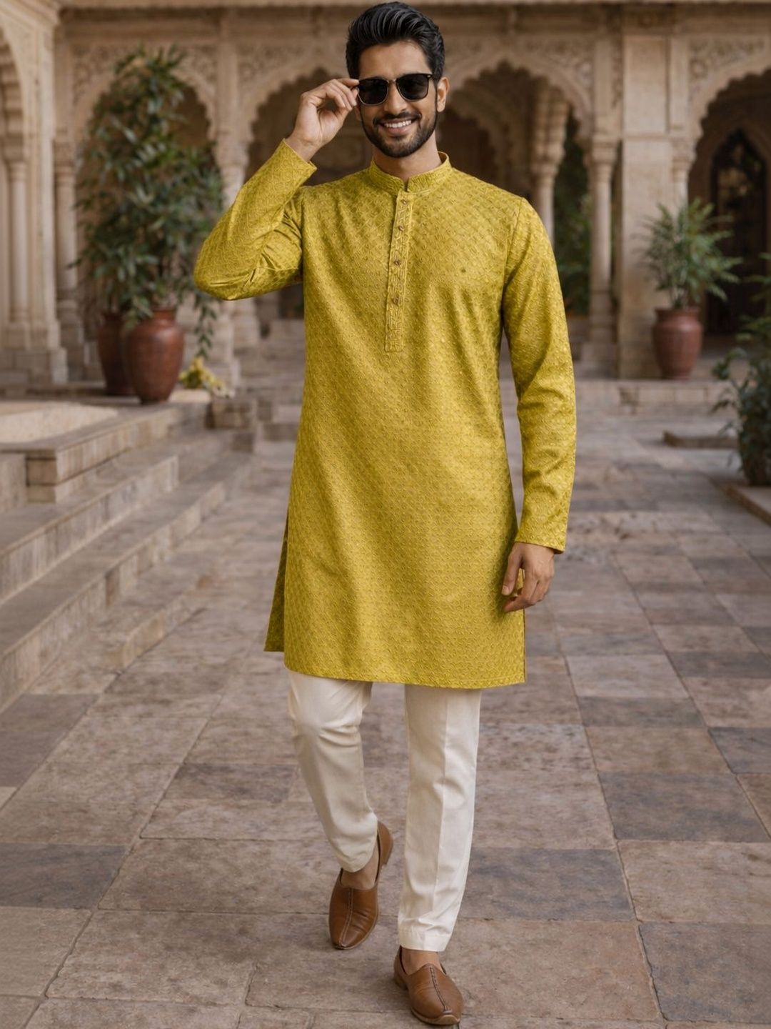 Embroidered Jacquard Kurta SOURAGYA Men Kurta