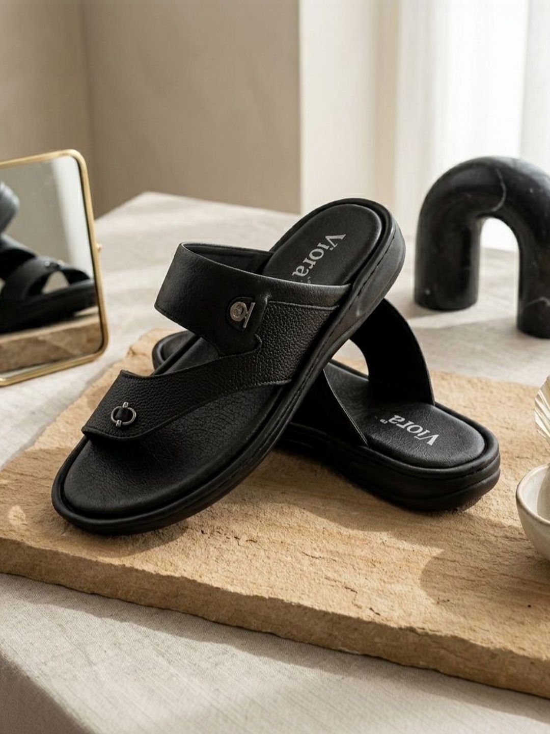 Viora Men Thong Flip-Flops