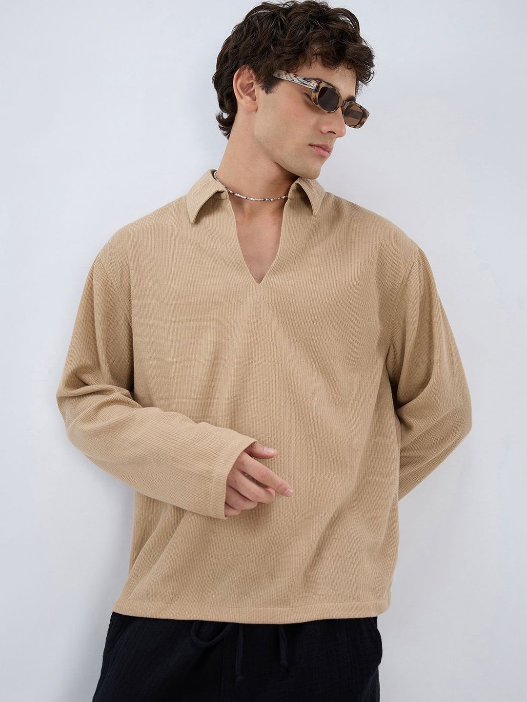 VASTRADO Tan Micro Weave Knitted Oversized Polo Shirt