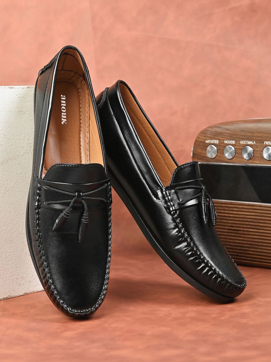 Anouk Men Loafers