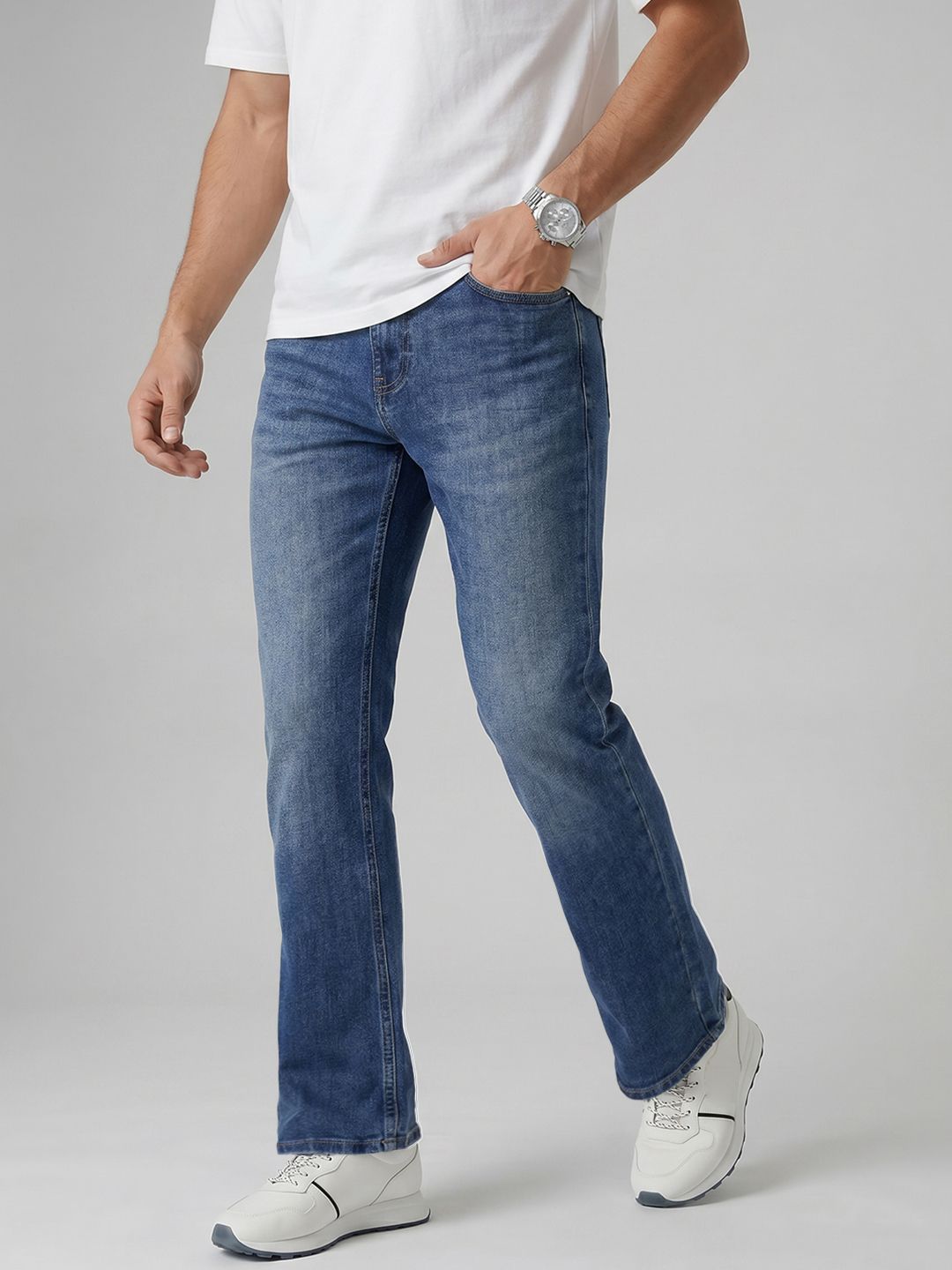 SPYKAR Spykar Men Rafter Mid Rise Bootcut Regular Fit  Mid Blue Jeans