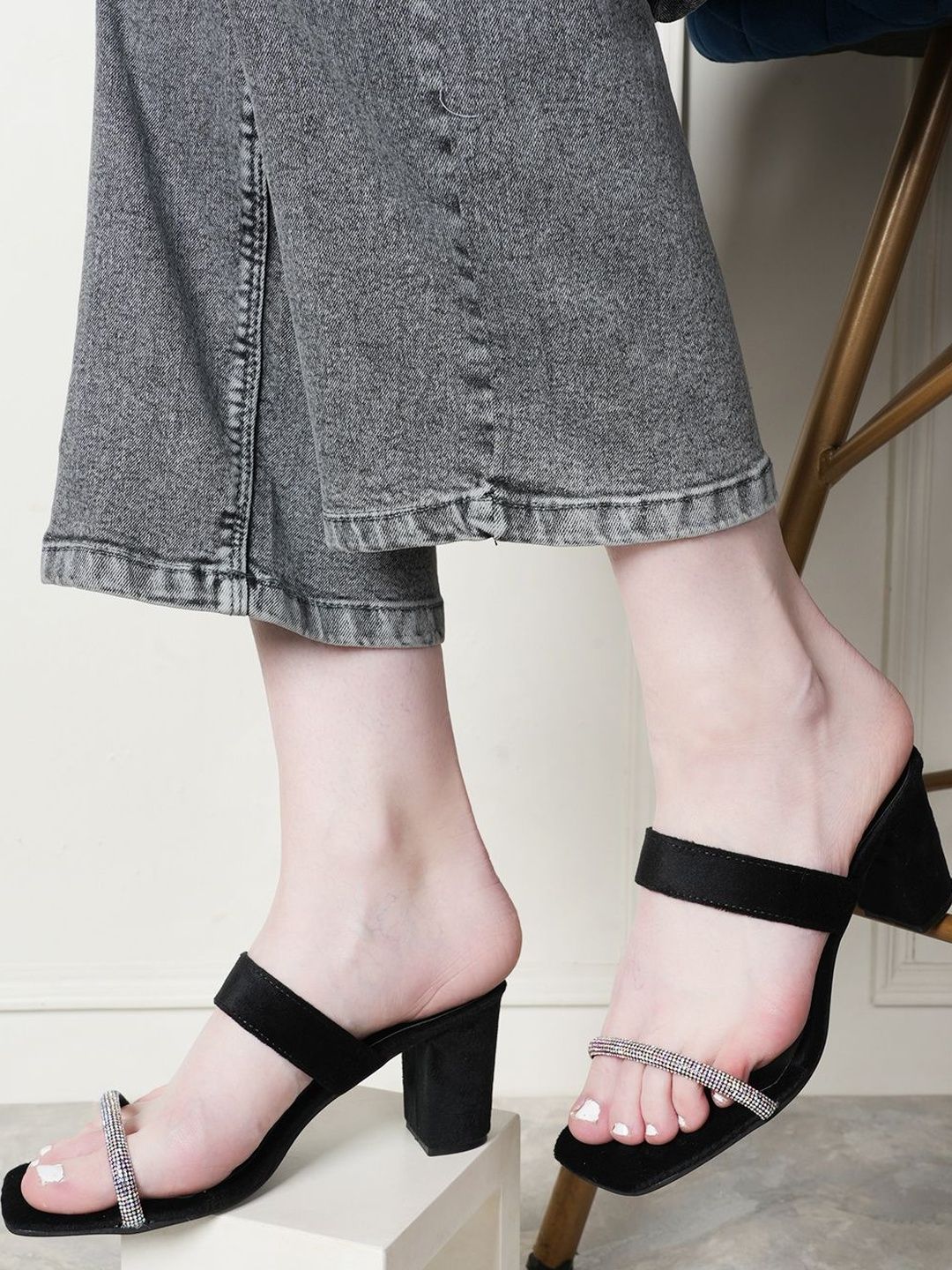 DressBerry Textured Party Block Mules