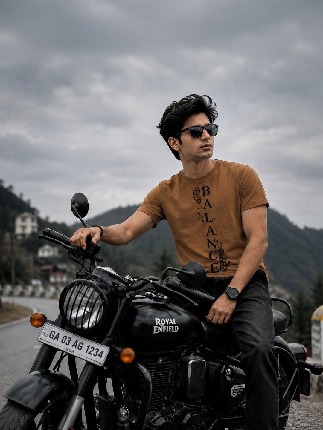 Y TULSI Men Typography Printed T-shirt