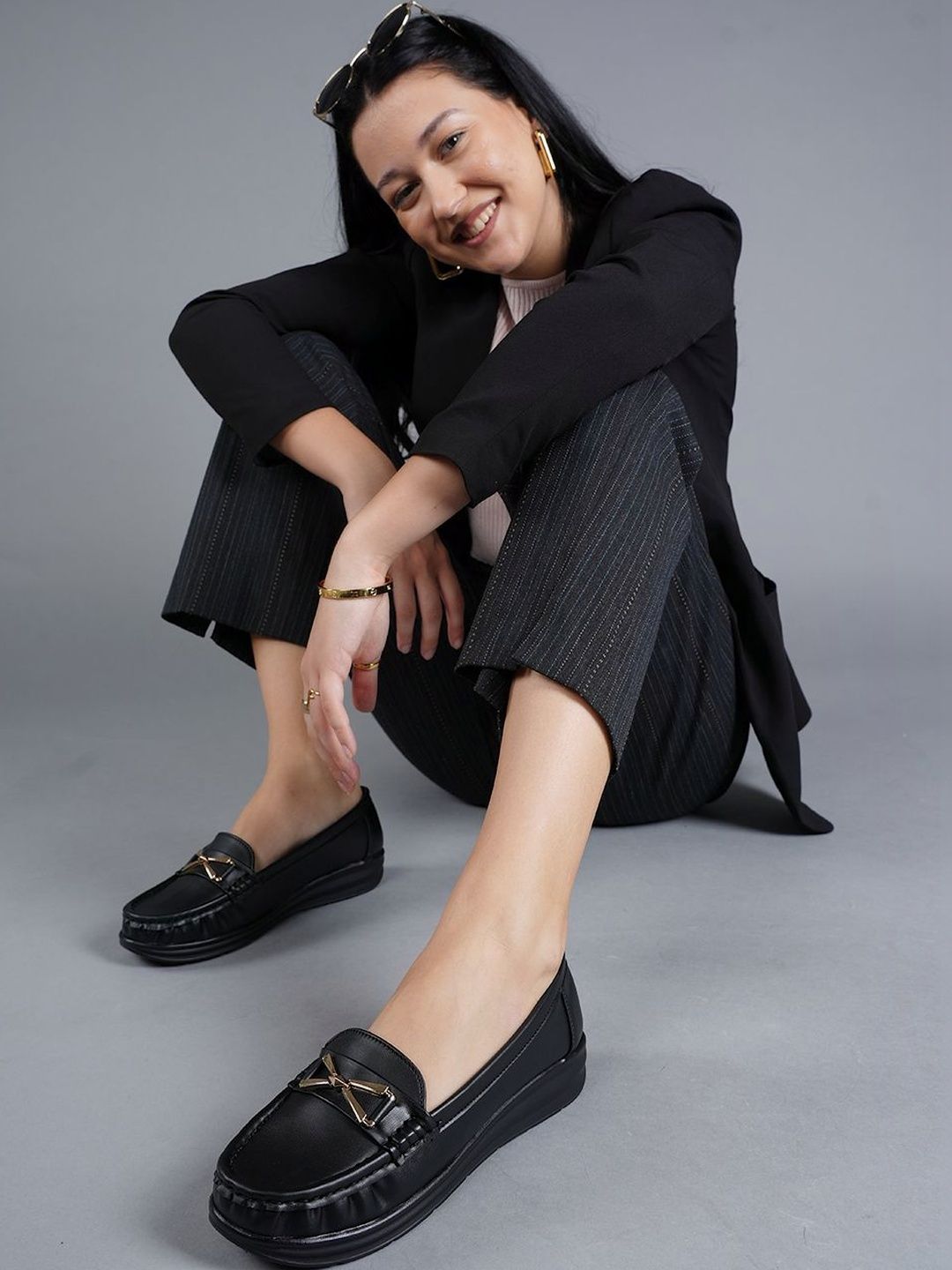 DressBerry Women Loafers