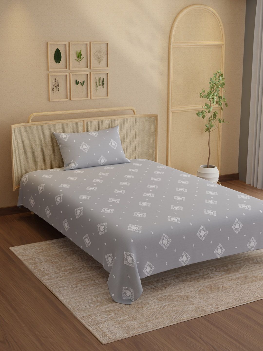 Boutique Living India Boutique Living India Grey Geometric 200 TC Single Bedsheet with 1 Pillow Covers