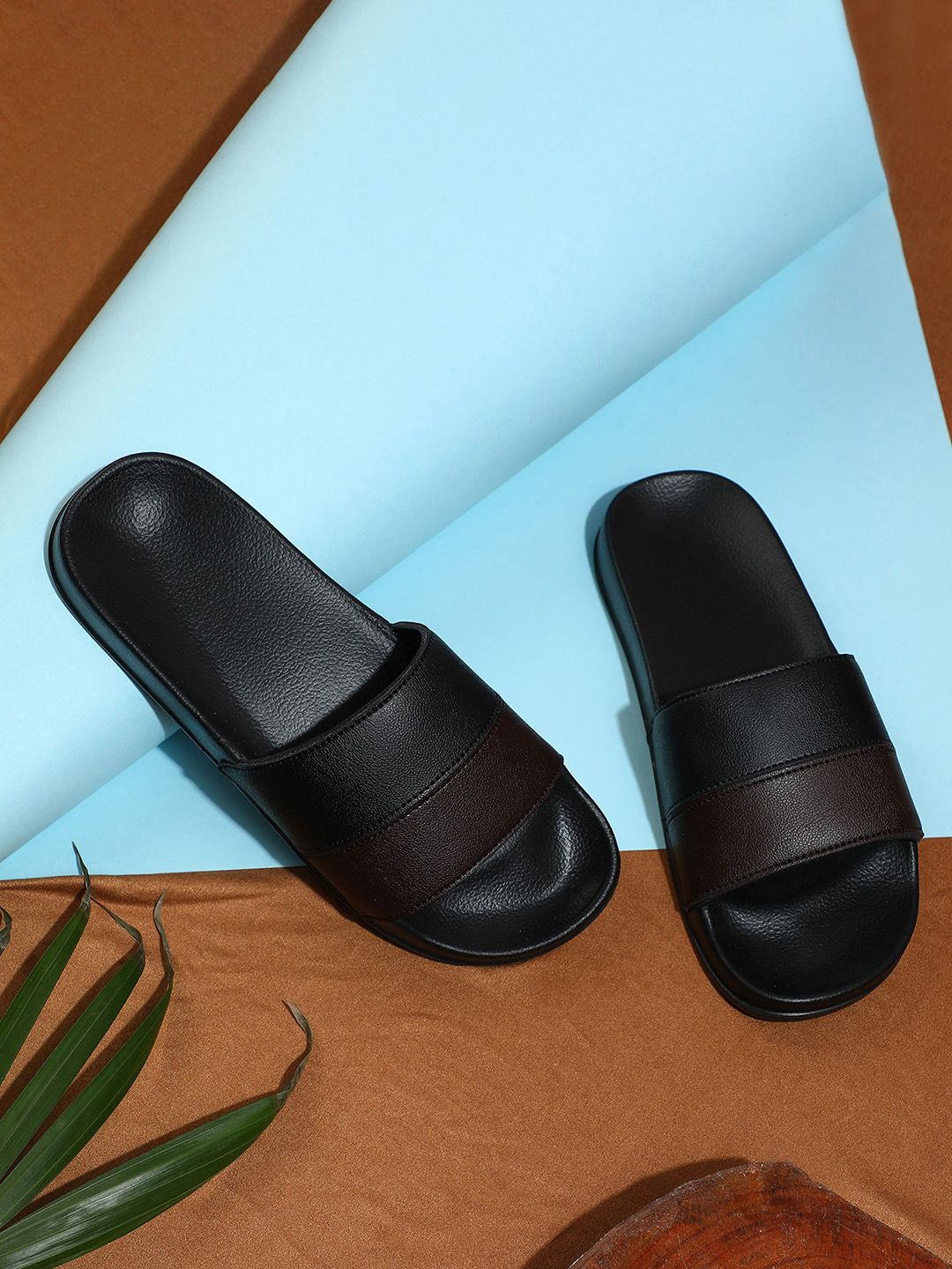 hummel Men Sliders