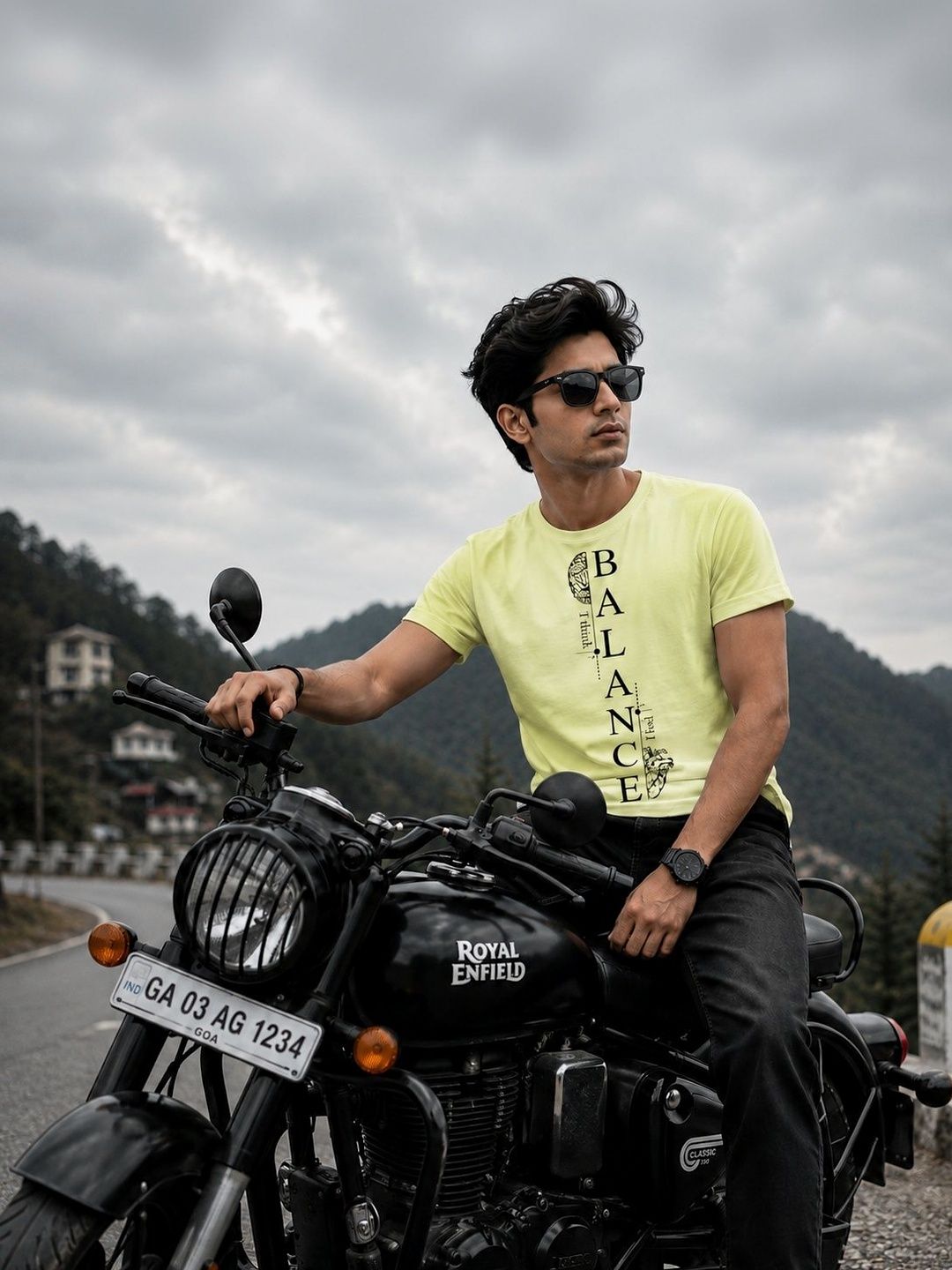 Y TULSI Men Typography Printed T-shirt