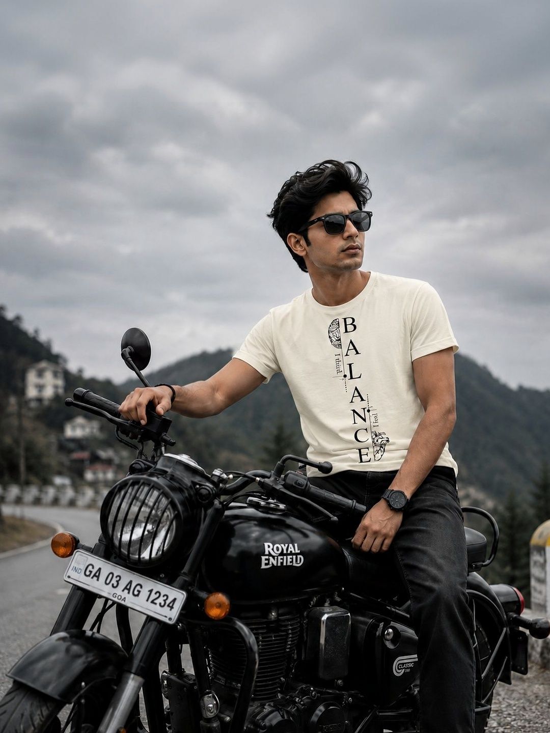 Y TULSI Men Typography Printed T-shirt