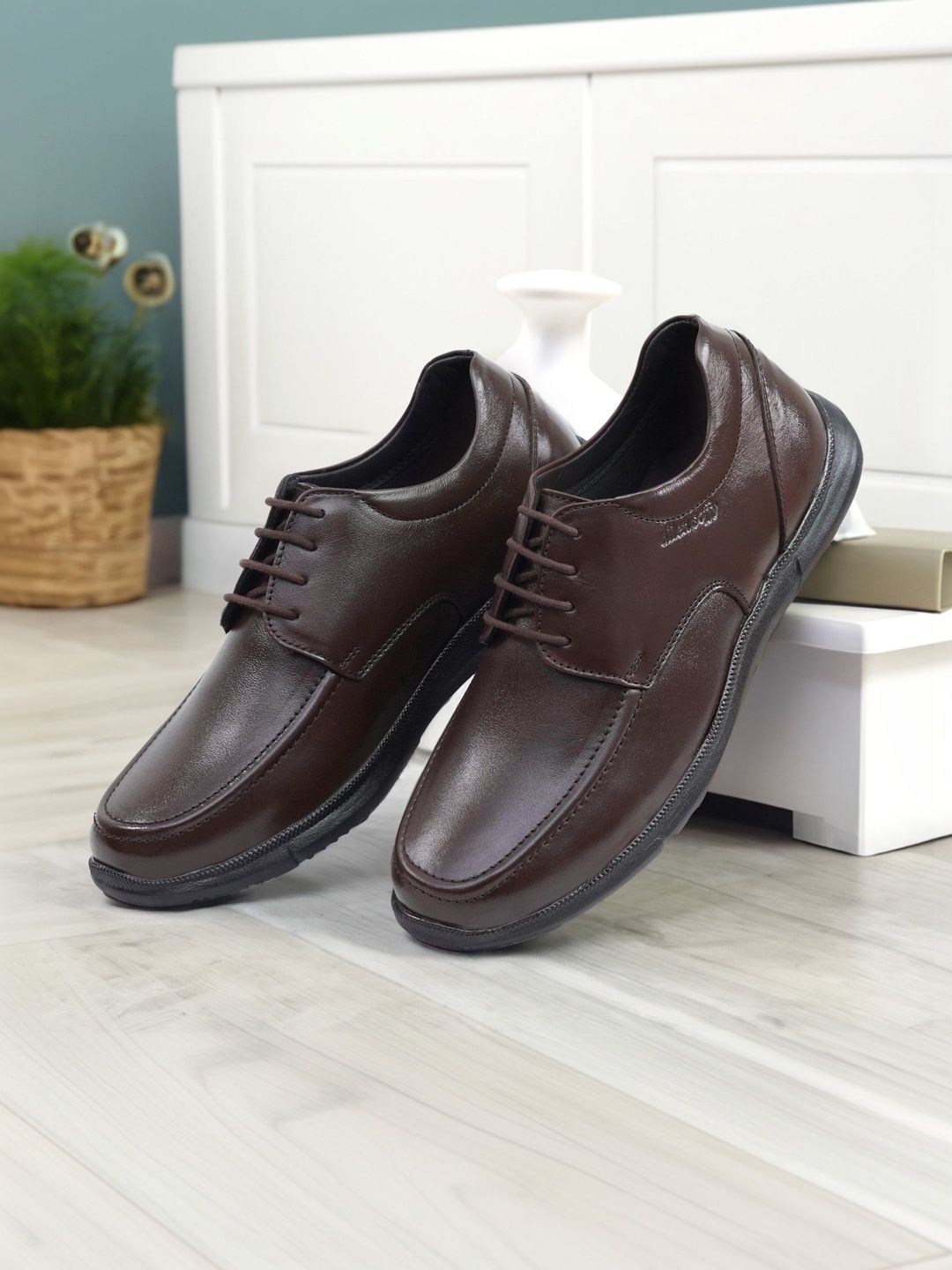 Botha Botha Men Leather Round Toe Lace-Ups Derbys Formal Shoes