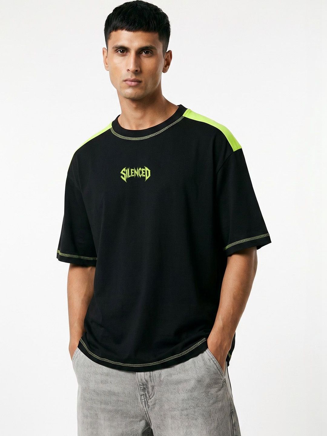 Crazymonk Men Colourblocked Monochrome T-shirt
