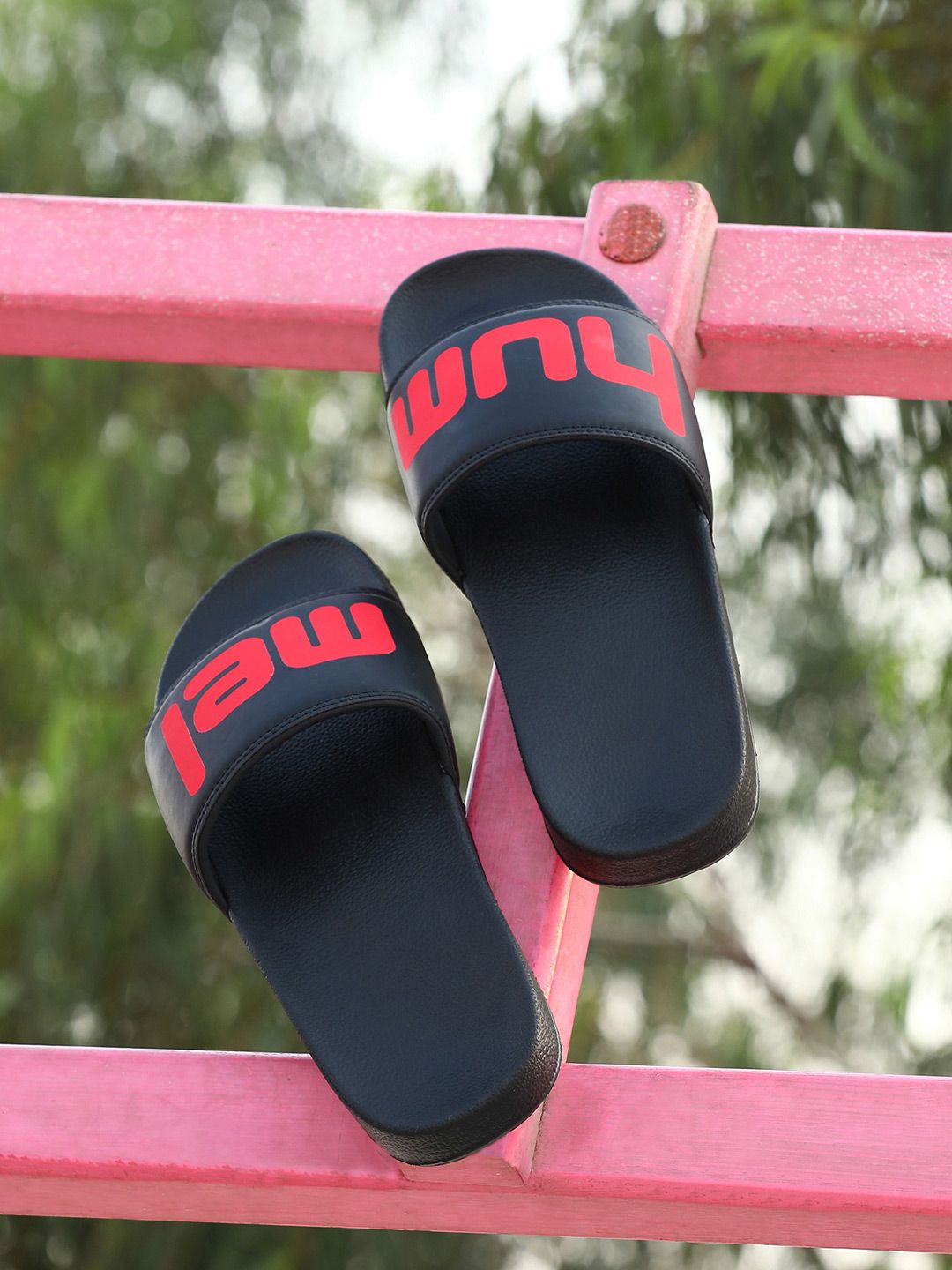 hummel Men Printed Sliders