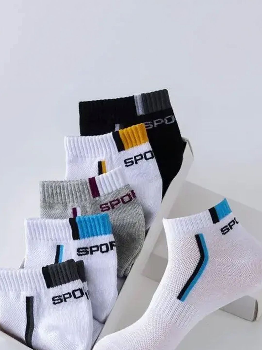 Akeeta Men Pack of 5 Cotton Assorted Patterned Ankle Length Socks