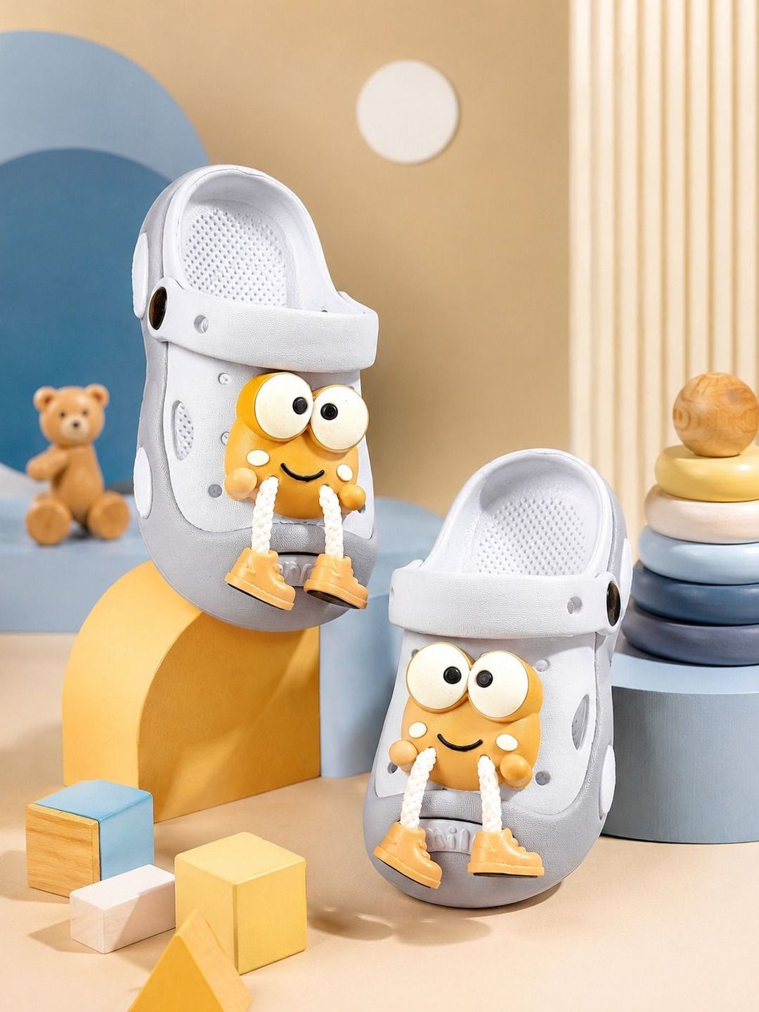 AMAEZO Unisex Kids Clogs Sandals