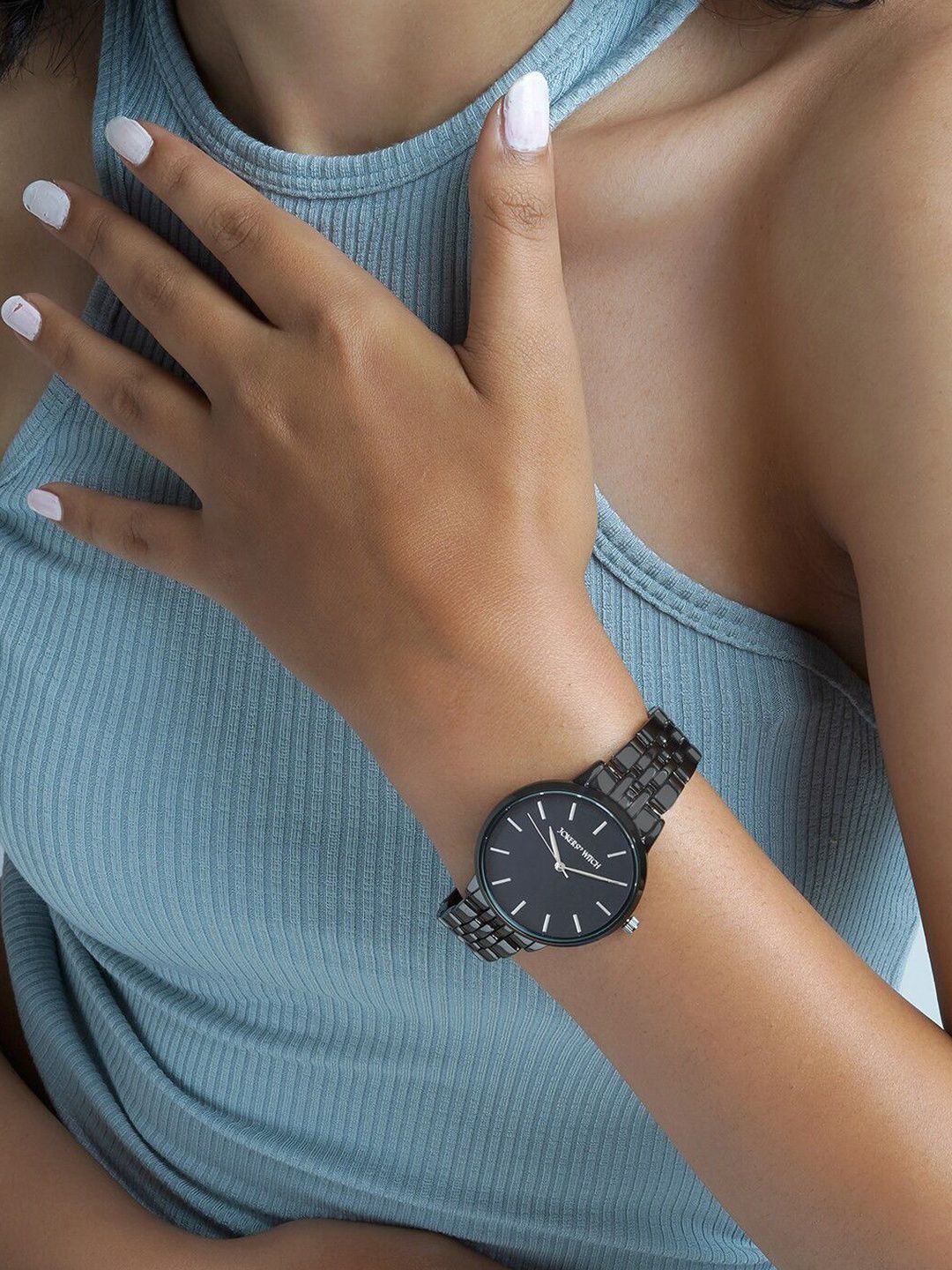 JOKER & WITCH Women Black Embellished Dial & Black Bracelet Style Straps Analogue Watch