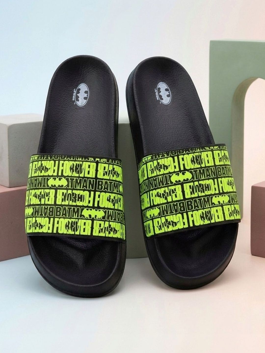 Muvez Men Printed Sliders