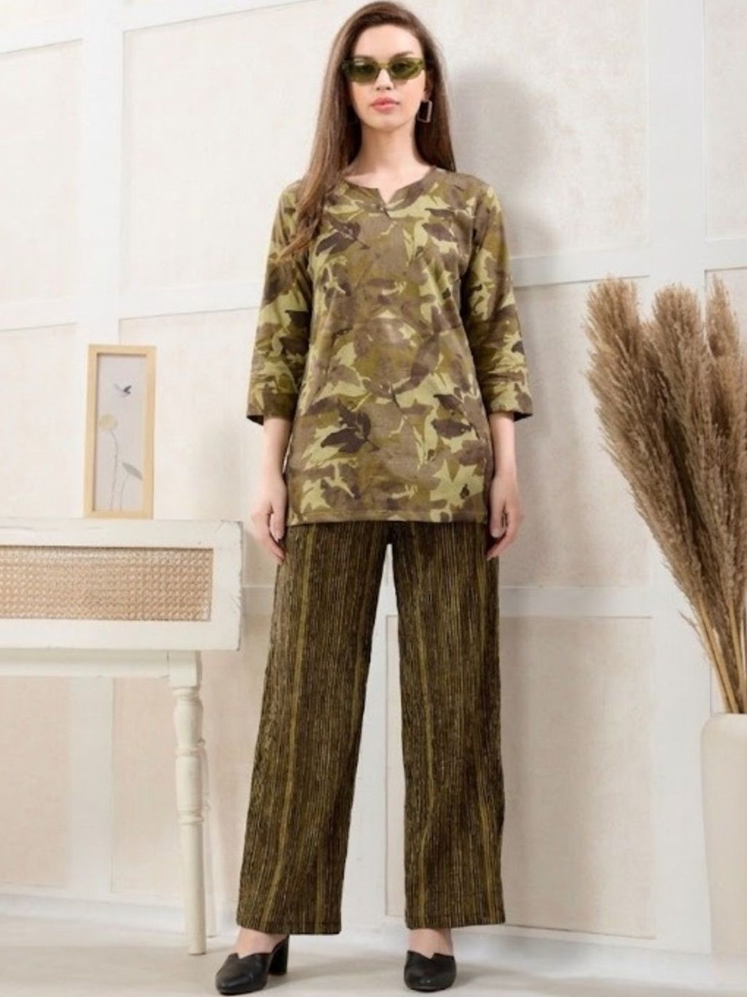 NIGHT FLOSS Floral Printed Notch Neck Pure Cotton Tunic With Palazzos
