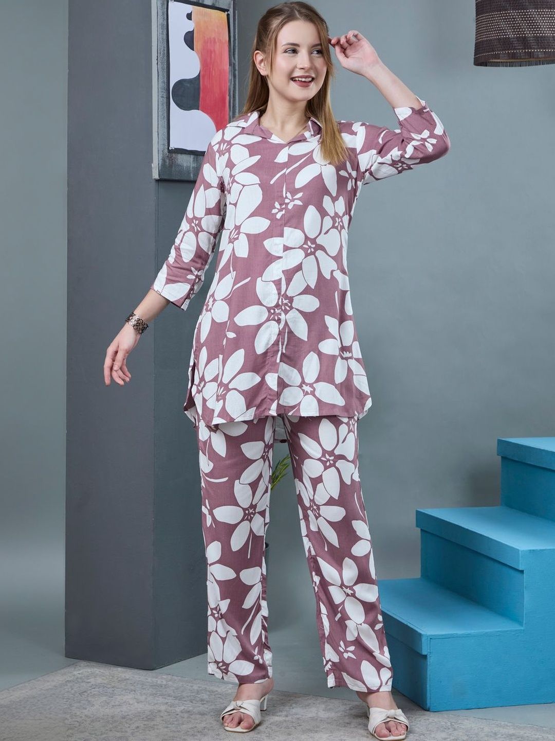 Veda fab Floral Printed Tunic with Trousers