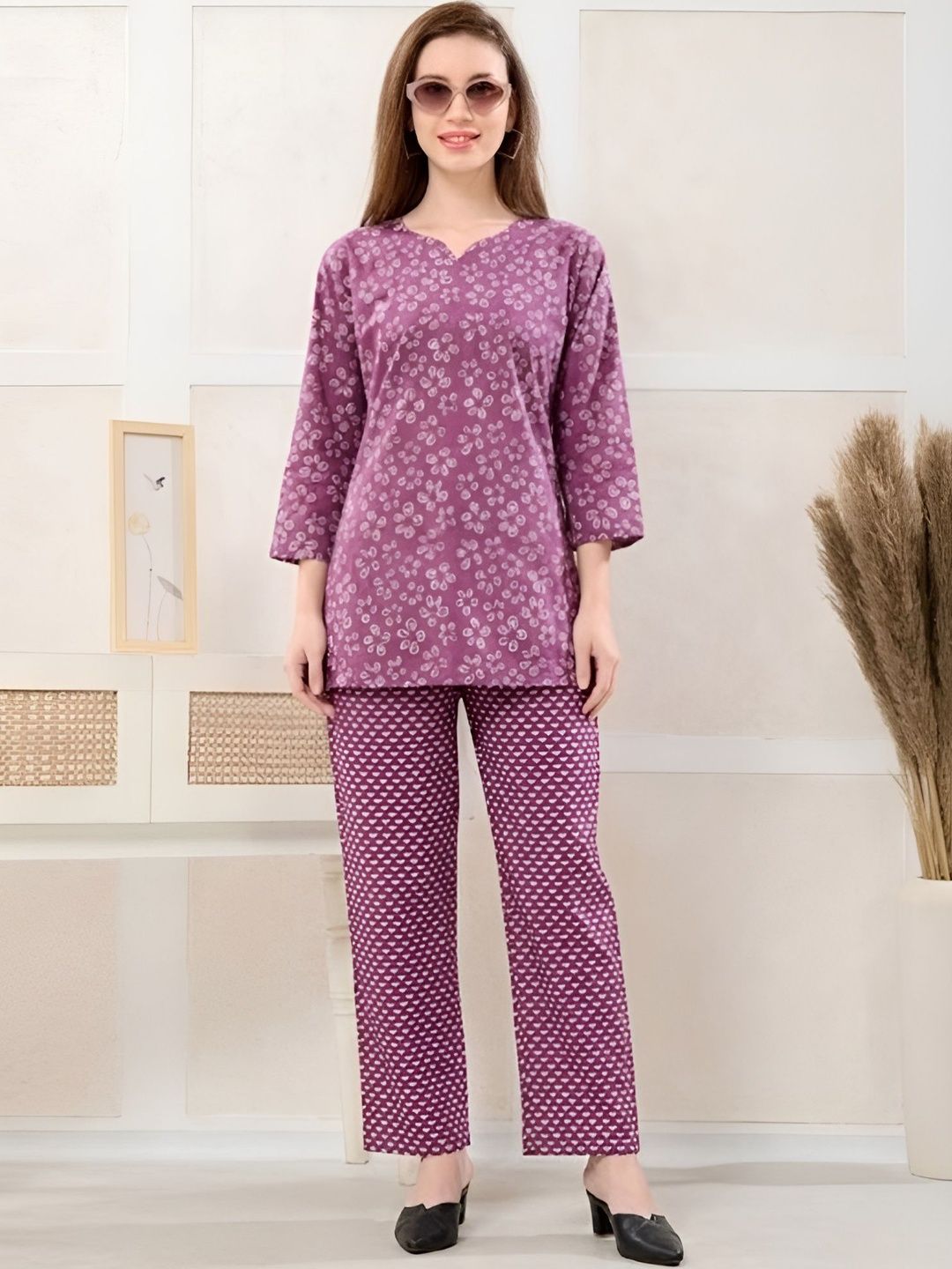 NIGHT FLOSS Cotton Printed Top with Trousers