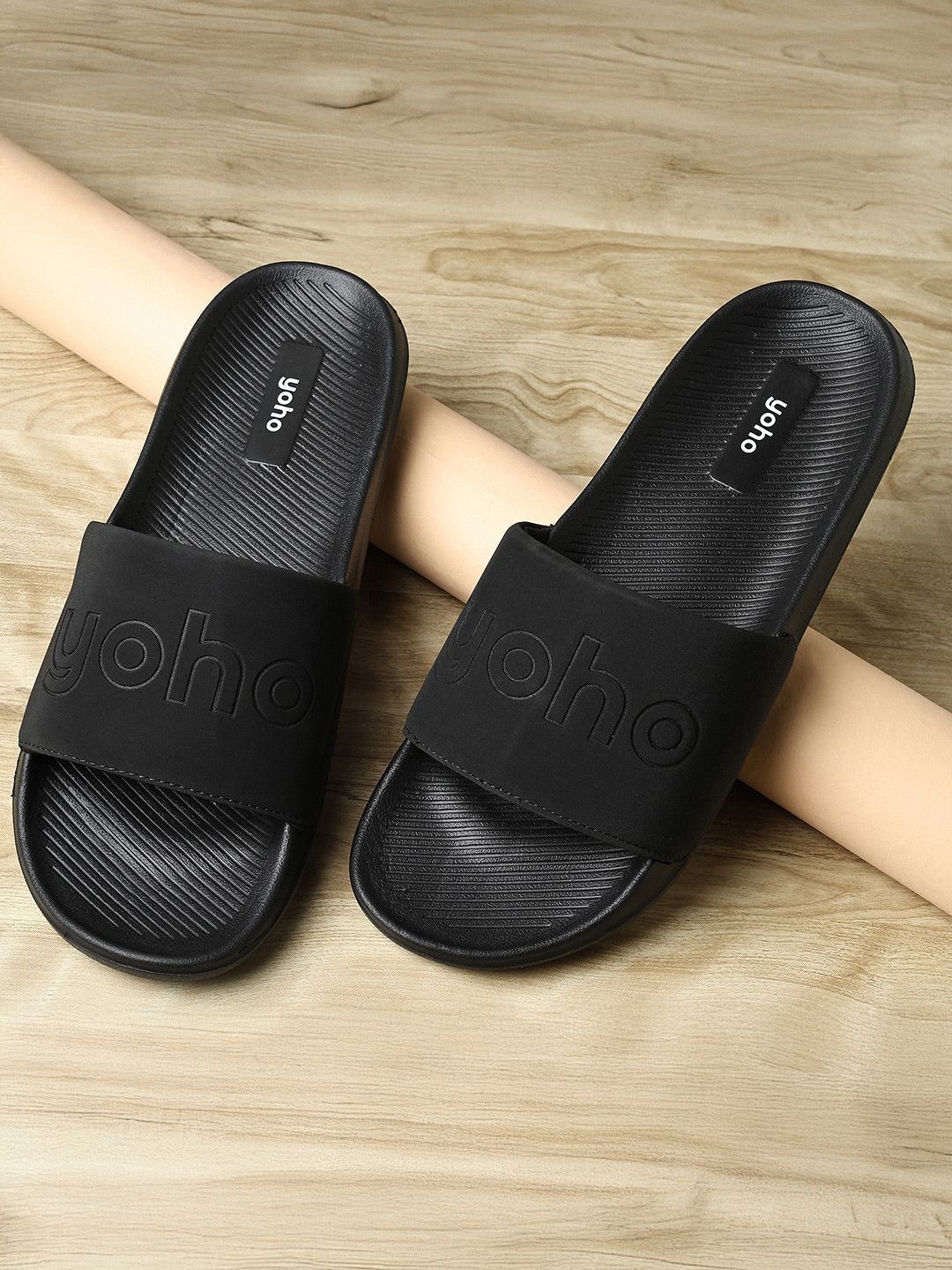 yoho Oura Men Self Design Sliders Flip Flops