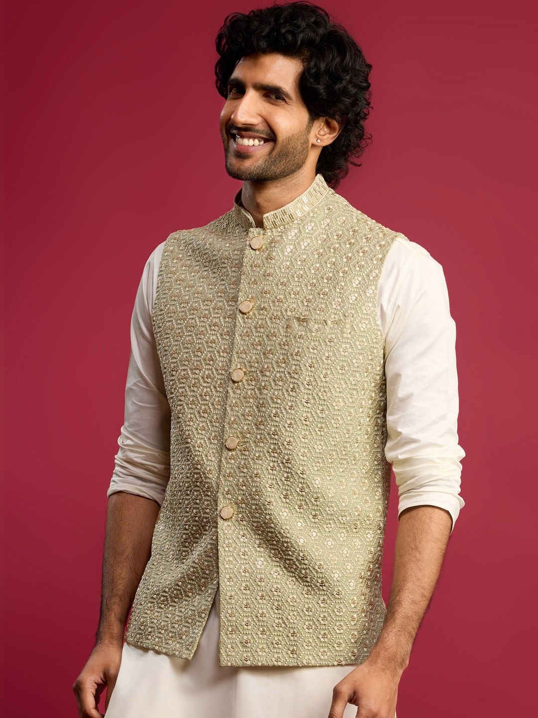 VASTRAMAY Slim Fit Embroidered Mandarin Collar Nehru Jacket