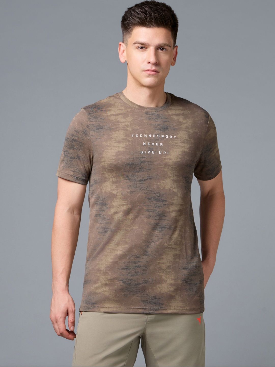 Technosport Men Printed Slim Fit T-shirt