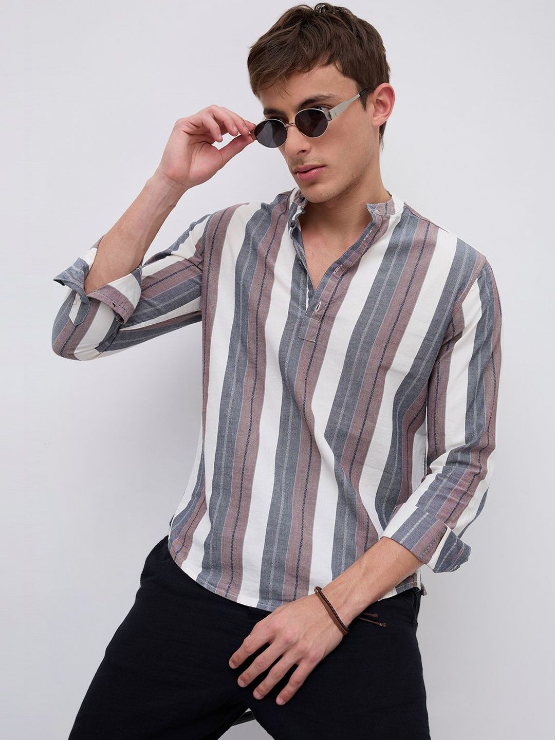 VASTRADO Refined White & Grey Broad Striped Kurta