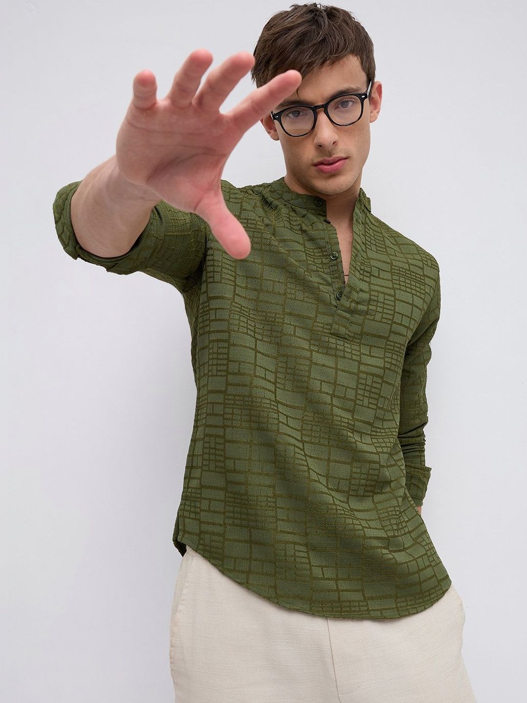 VASTRADO Classic Forest Green Maze Textured Kurta