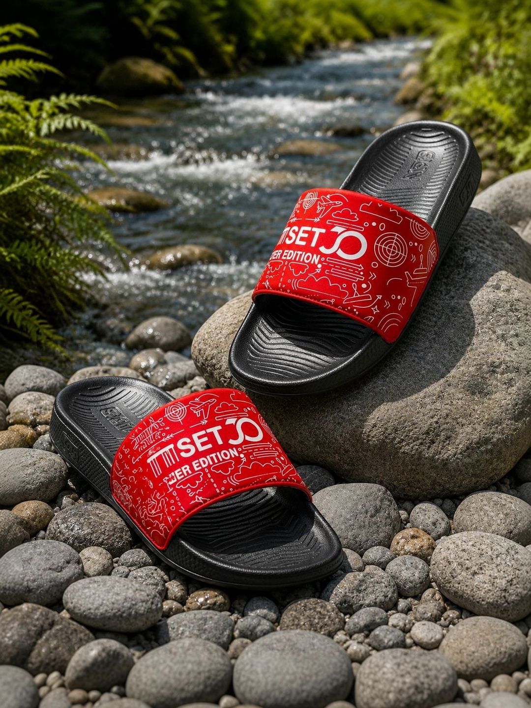 JOOTIYAPA Men Printed Sliders
