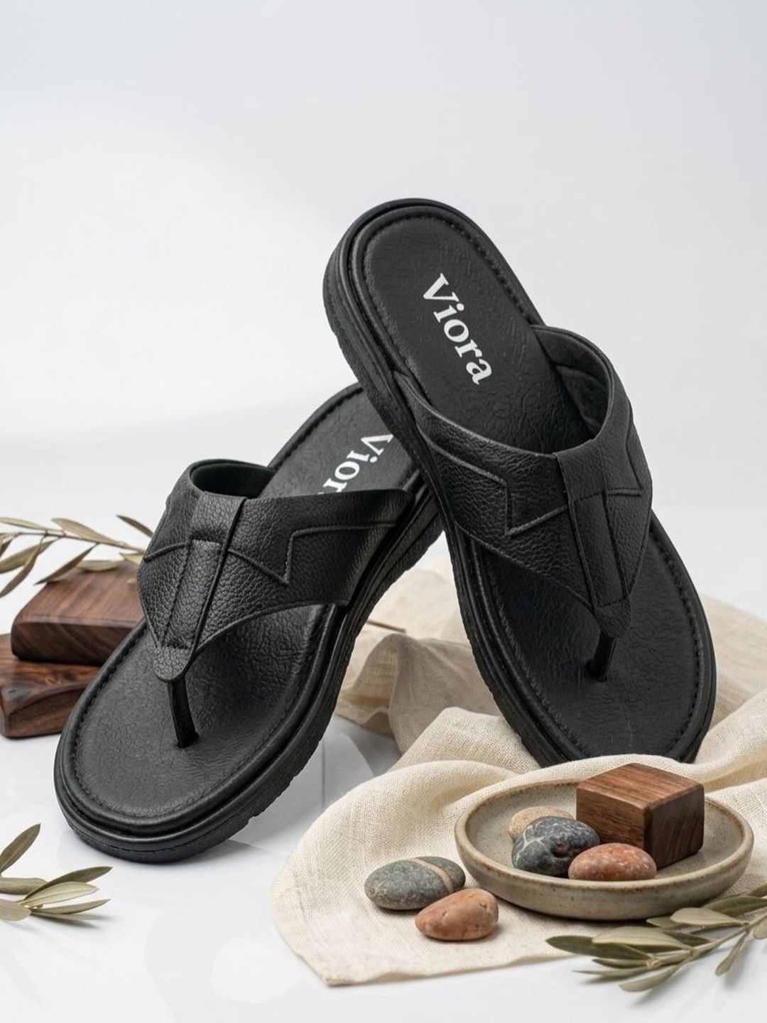 Viora Men Thong Flip-Flops