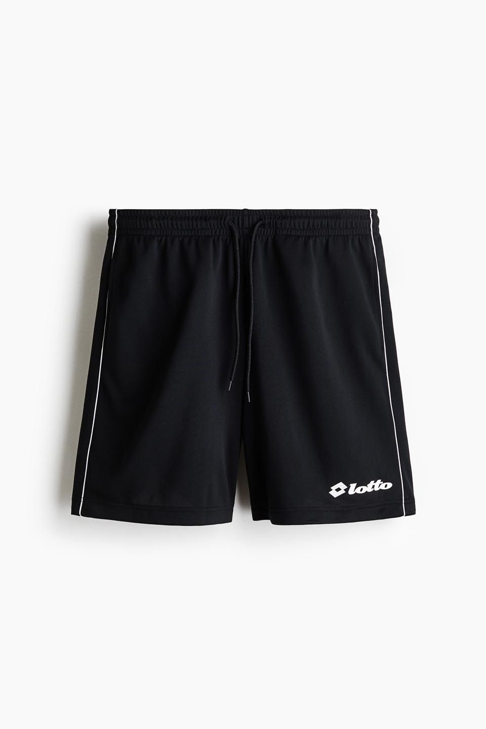 Buy H&M Relaxed Fit Football Shorts - Shorts for Men 42122296 | Myntra