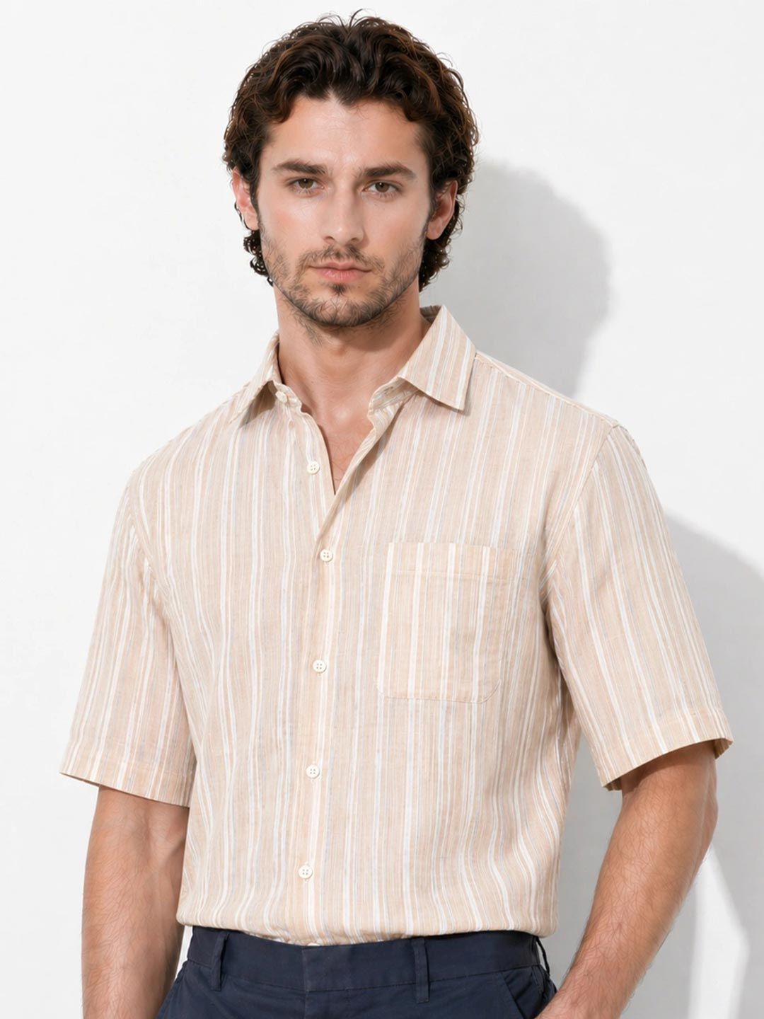 Klub Fox Men Slim Fit Opaque Striped Casual Shirt