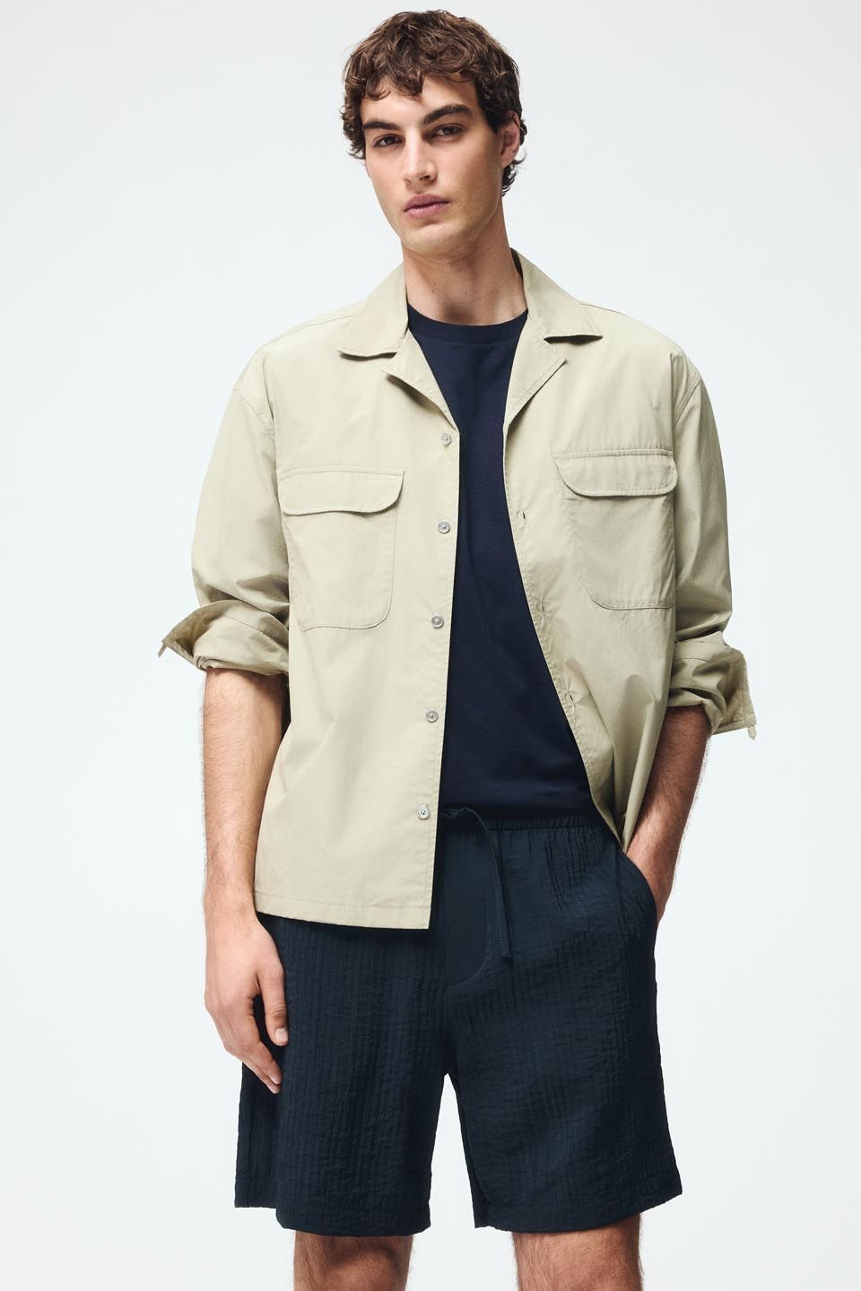 H&M Relaxed Fit Textured Shorts deal from myntra H&M Relaxed Fit Textured Shorts deal from myntra
