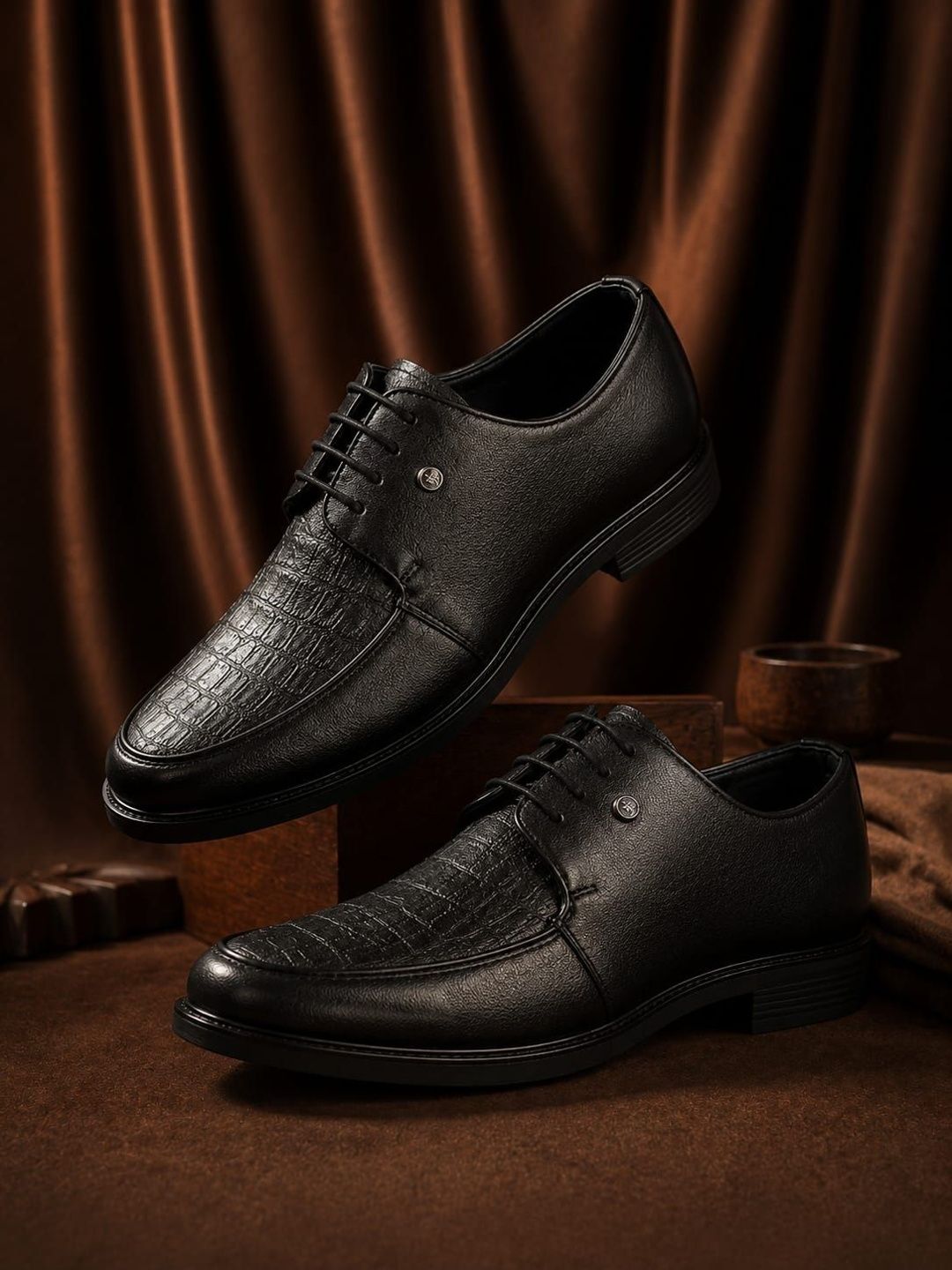 House of Pataudi Men Leather Formal Derbys