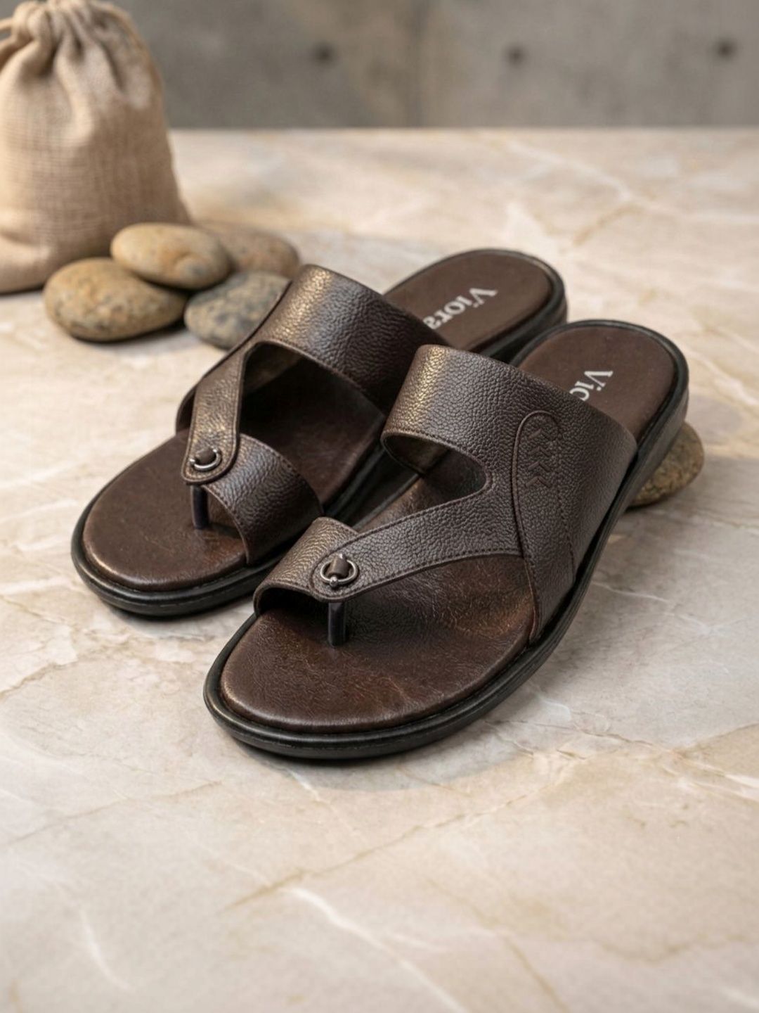 Viora Men Thong Flip-Flops