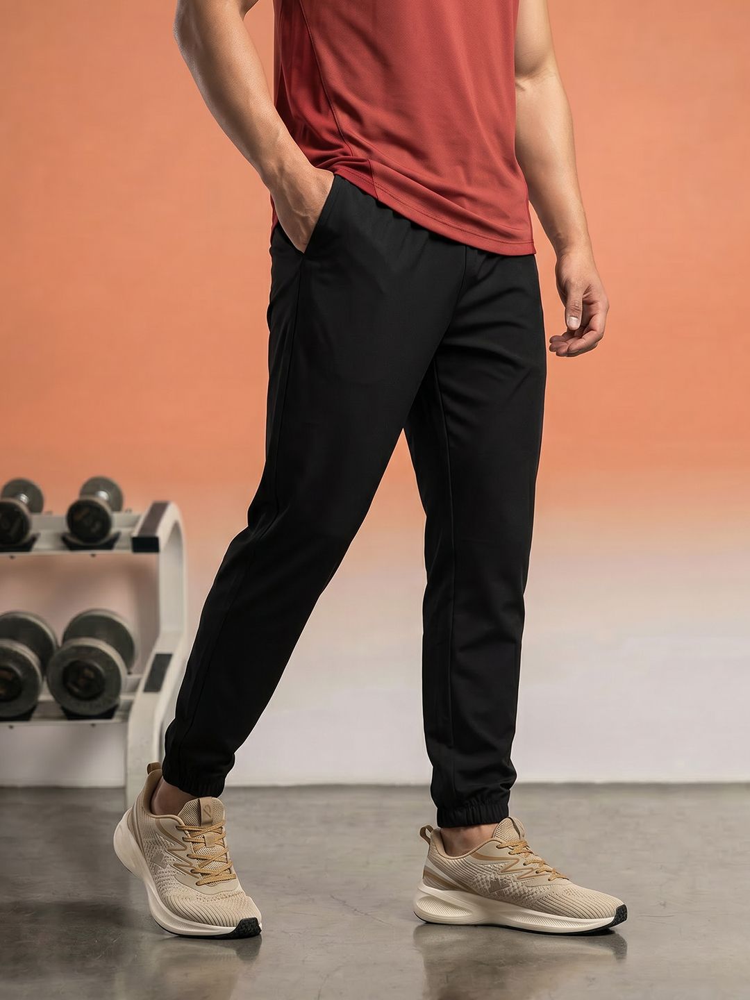 HRX by Hrithik Roshan Men Regular Fit Rapid-Dry Training Joggers