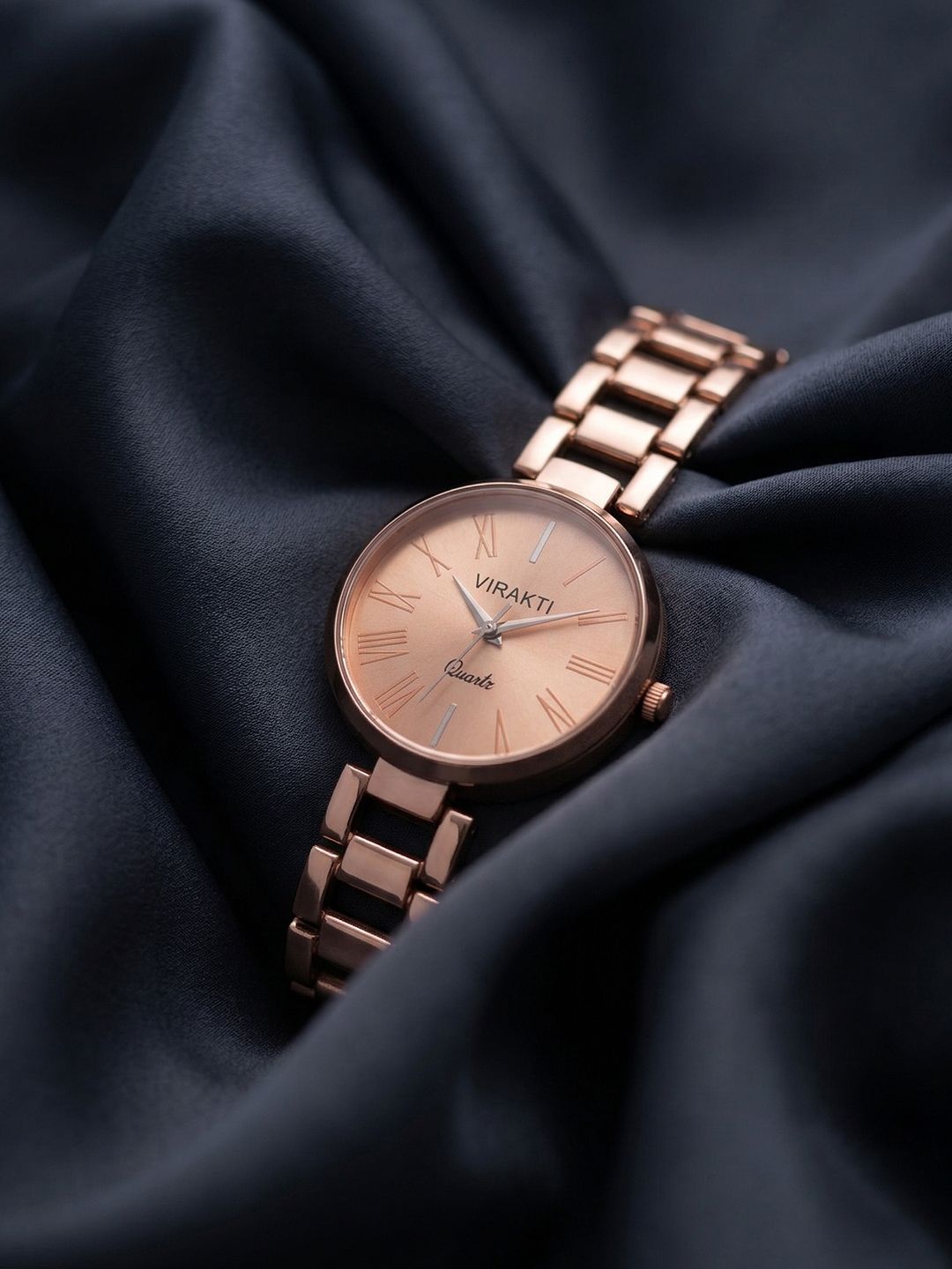 VIRAKTI Women Dial & Bracelet Style Straps Analogue Watch SAT-08-ROSEGOLD-V01 VIR