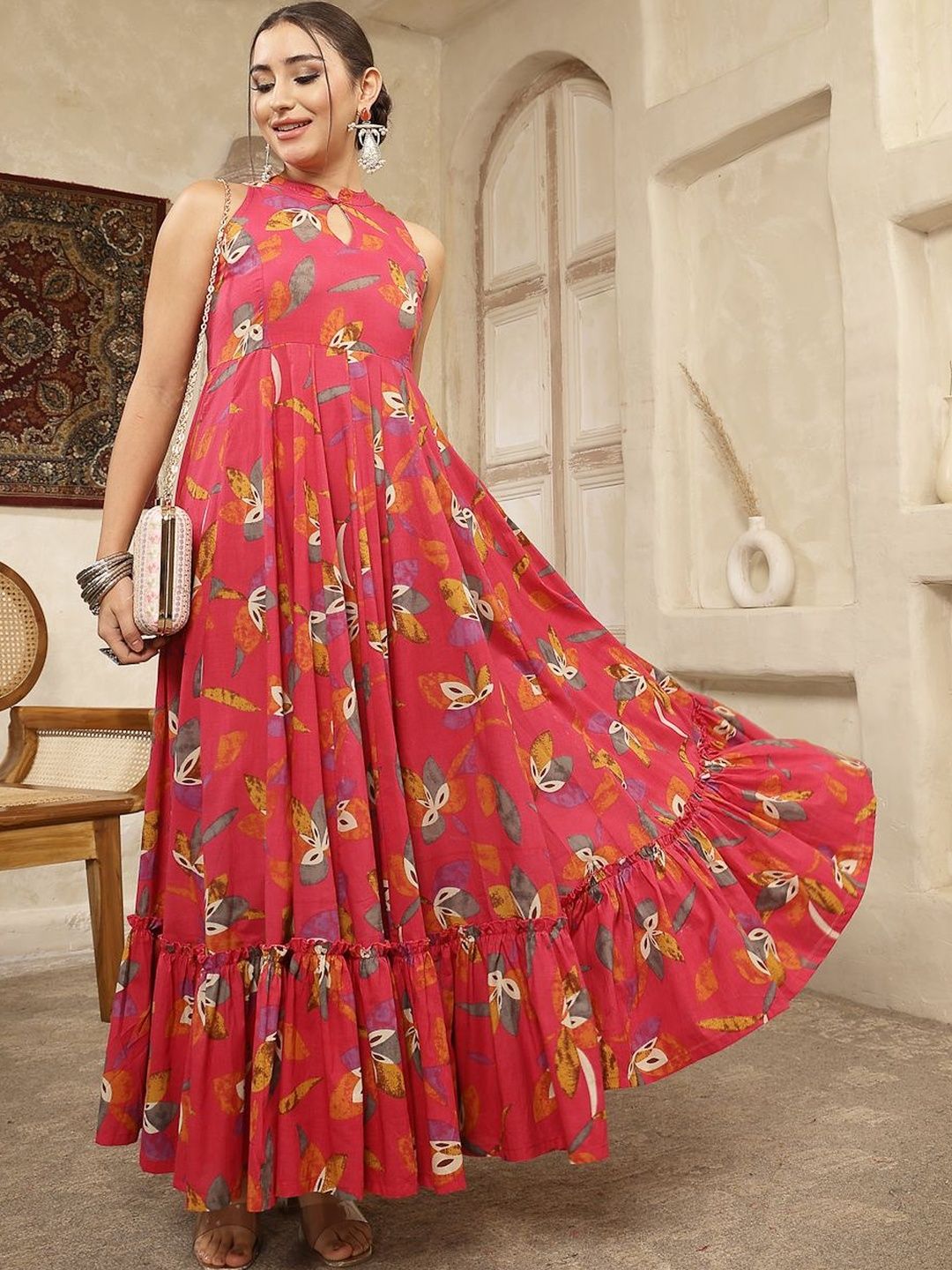 Sangria Sangria Women Floral Printed Keyhole Neck Indie Florals Kurta