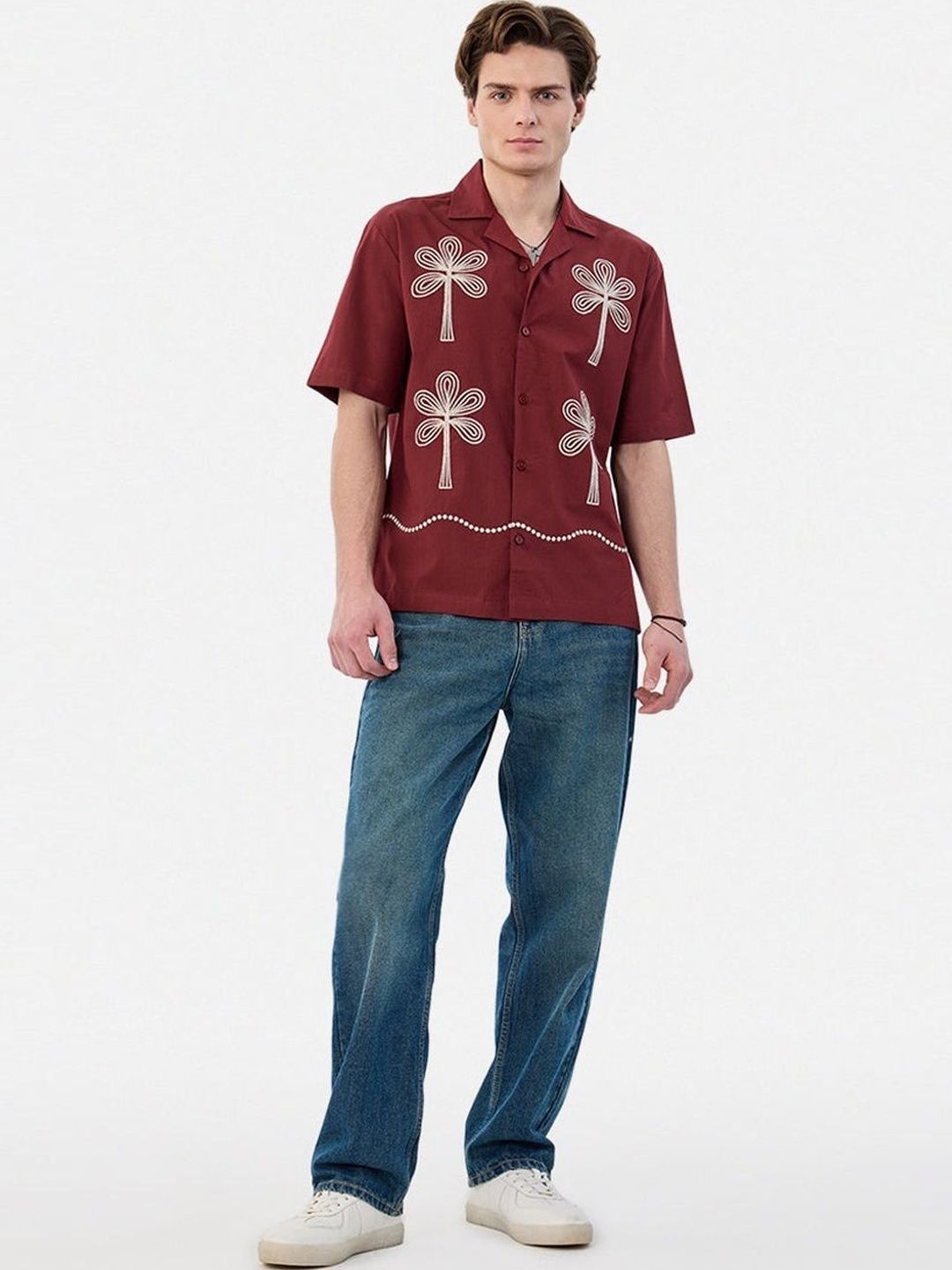 SZN Men Maroon Embroidered Short Sleeves Shirt