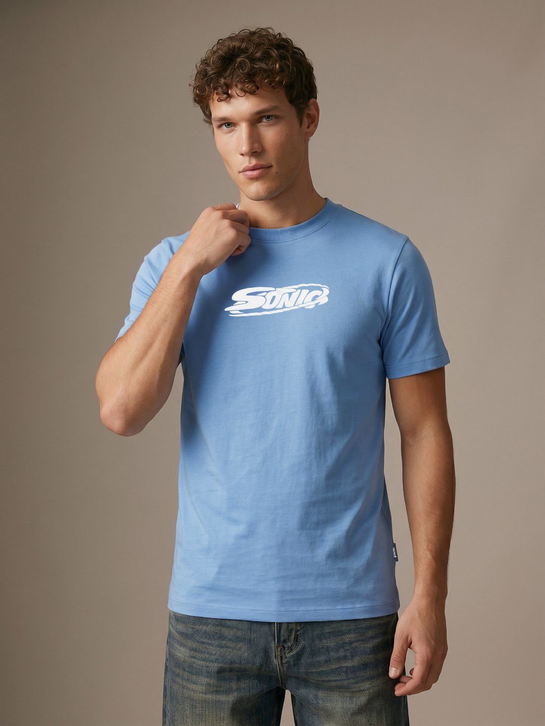 glitchez Regular Fit Typography Print T-shirt