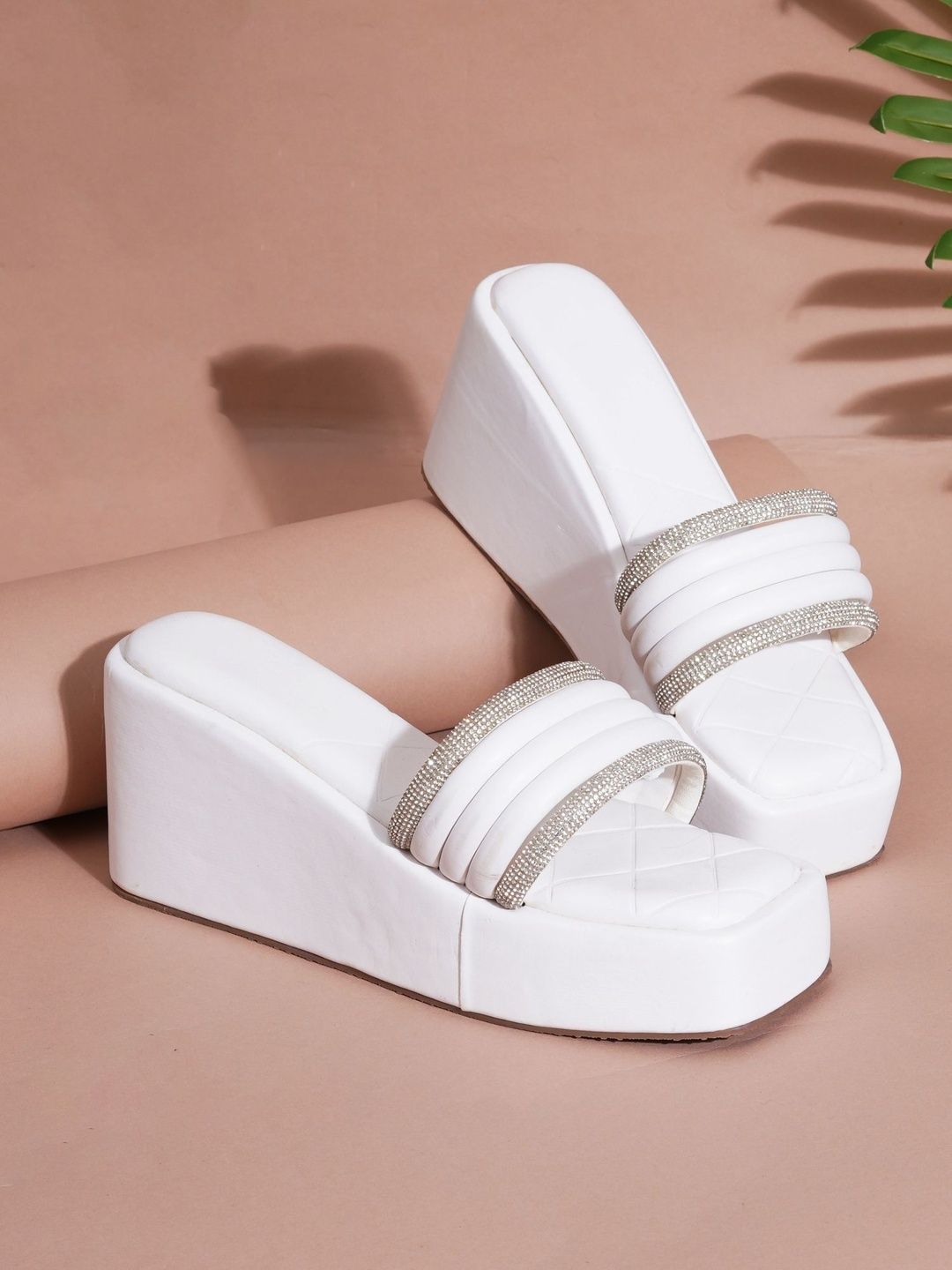 Try Me Try Me Textured Party Wedge Mules