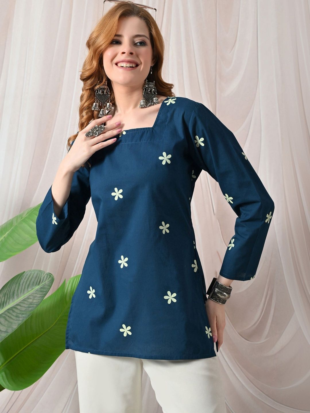 PHYSIL Floral Printed Square Neck Pure Cotton Kurti